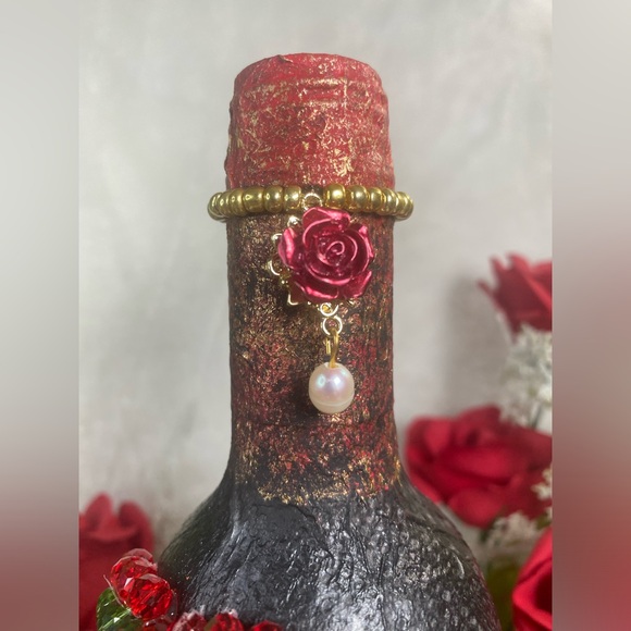 Hand Painted-Decoupaged Sugar Skull-Dia De Los Muertos-Day of the Dead Bottle - Picture 3 of 14